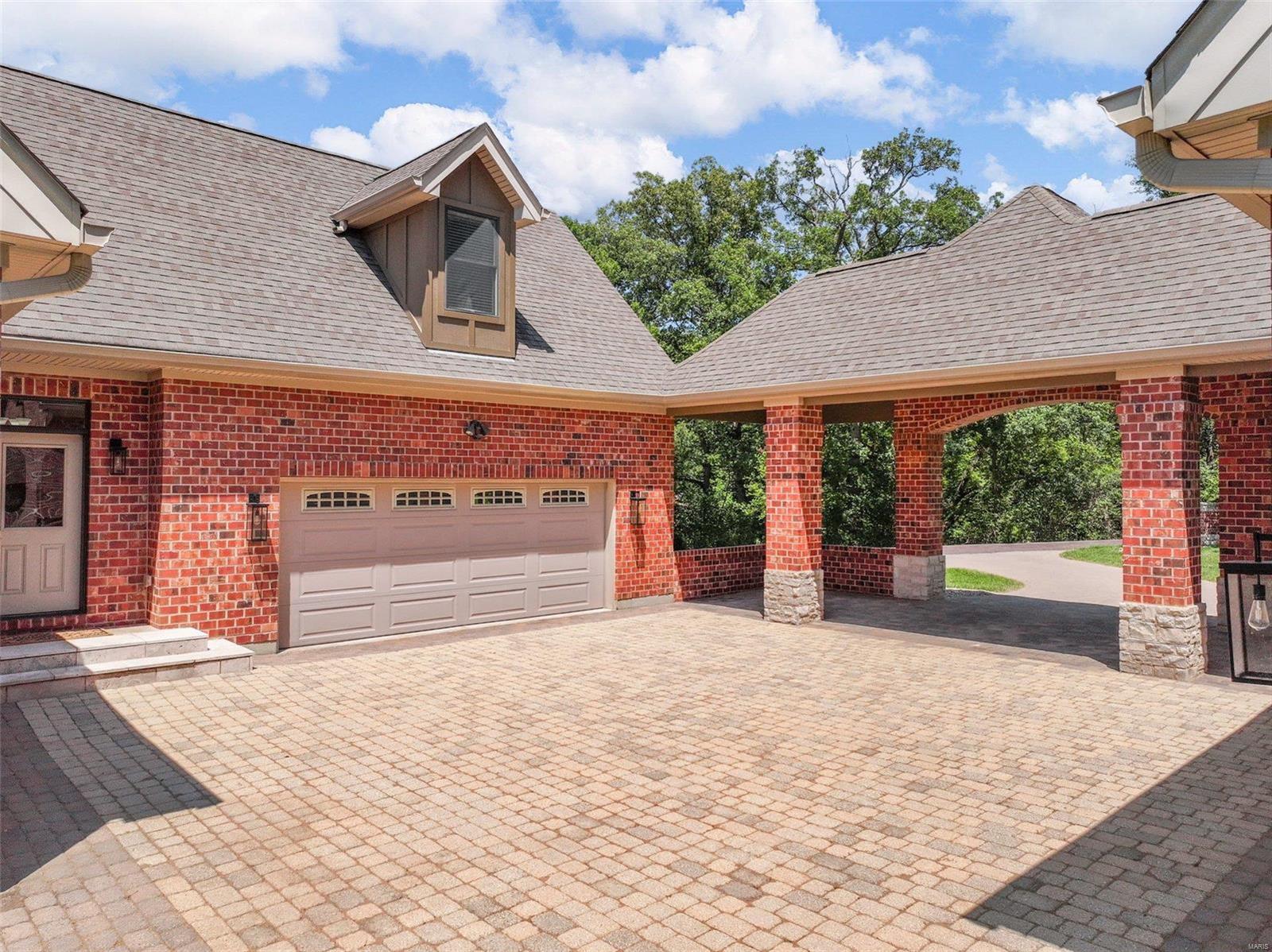 16424 Quiet Creek Court