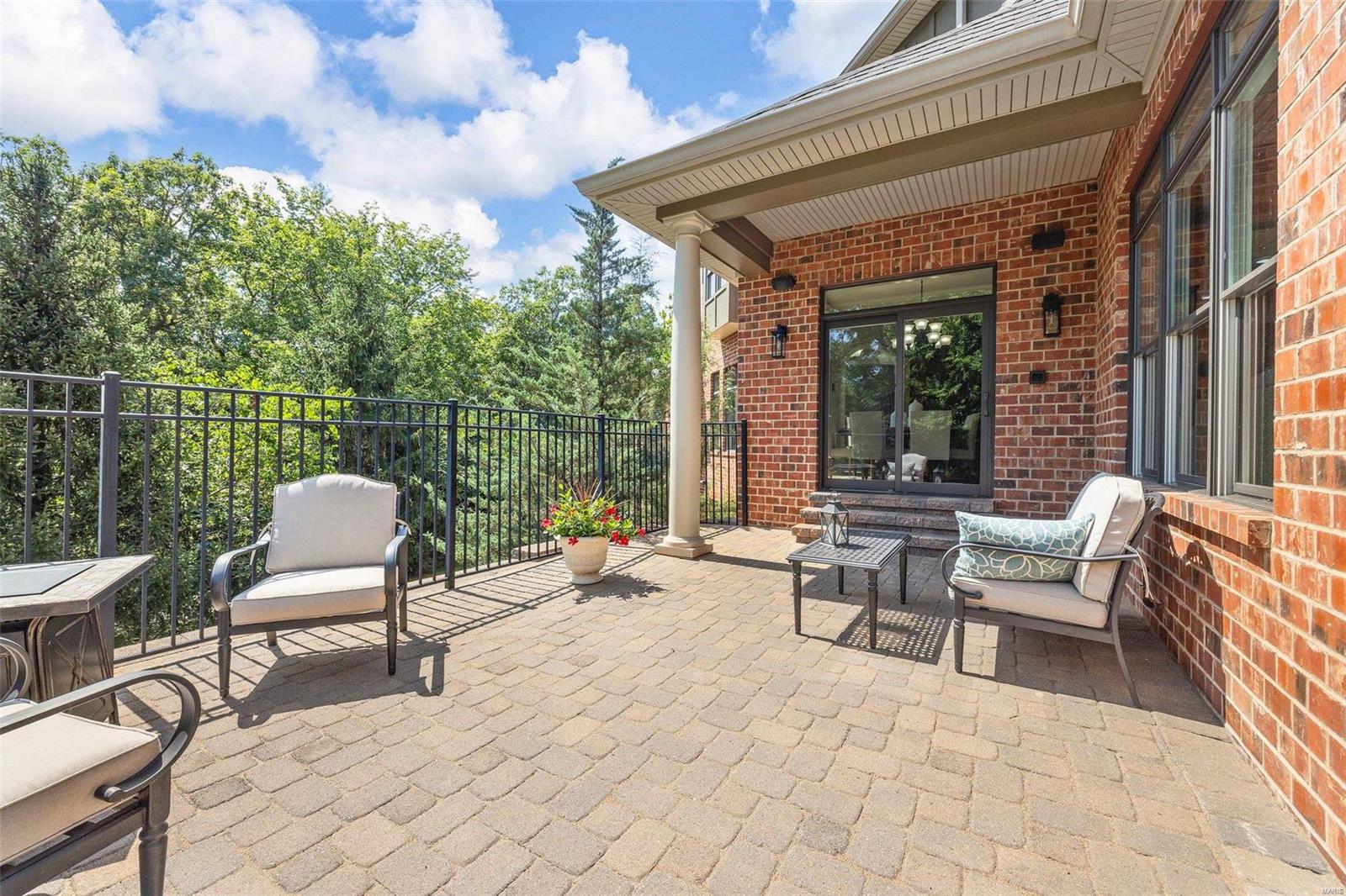 16424 Quiet Creek Court