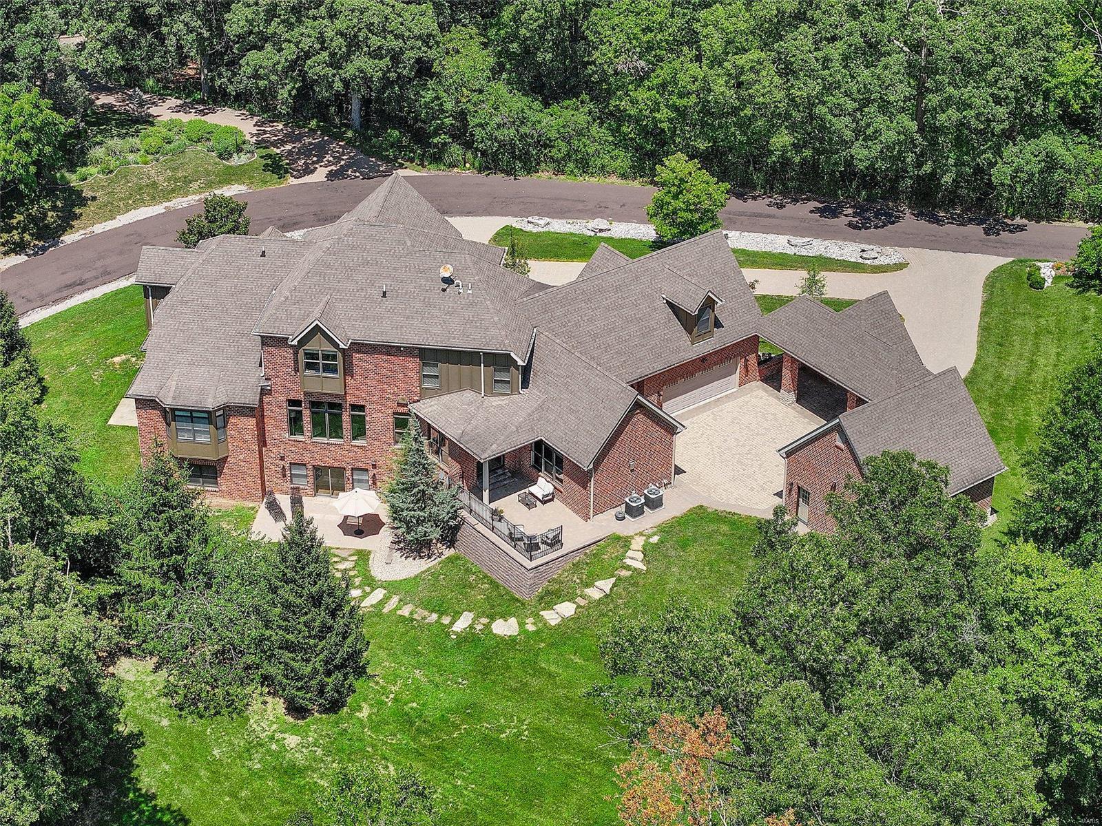 16424 Quiet Creek Court