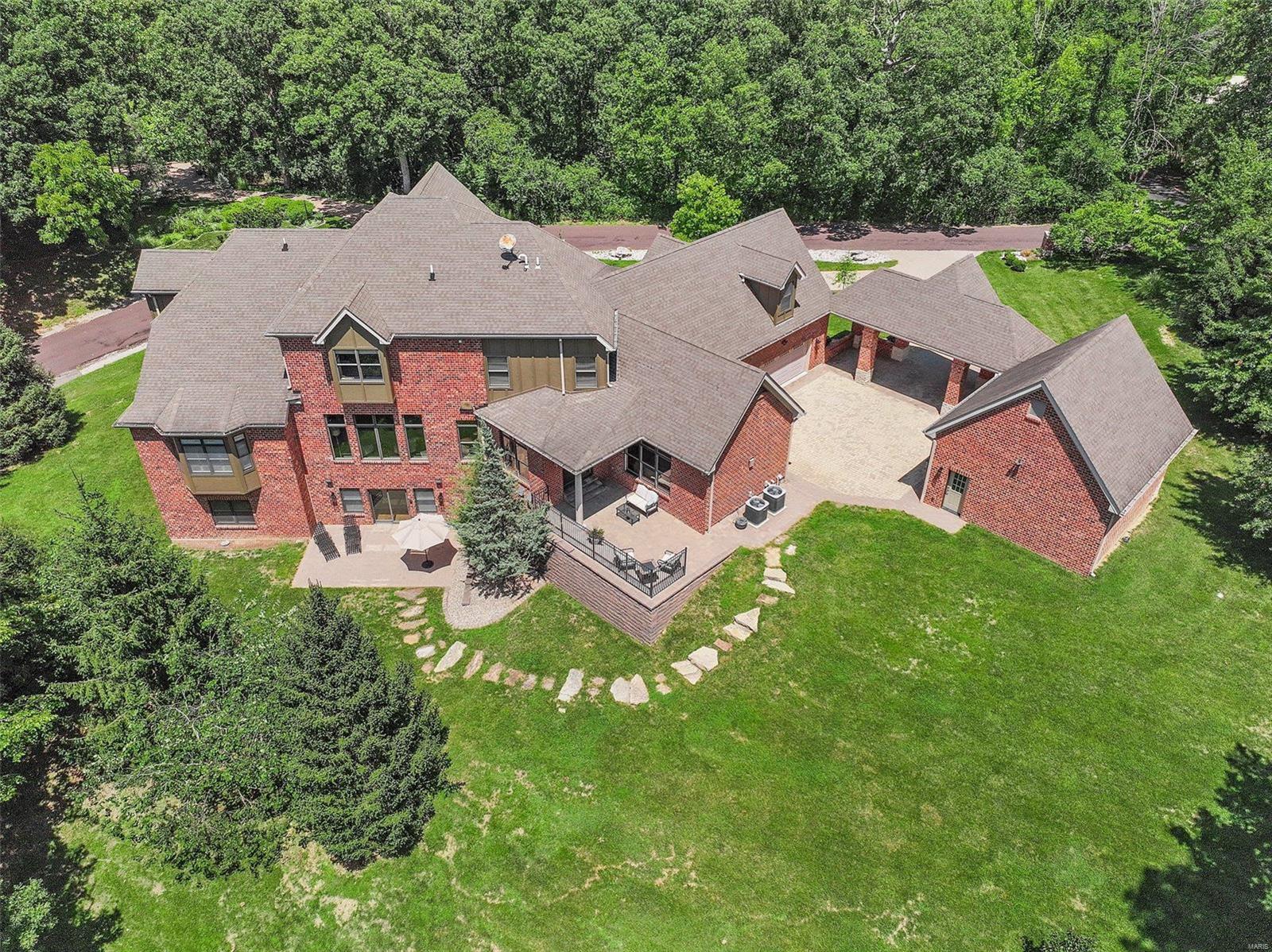 16424 Quiet Creek Court