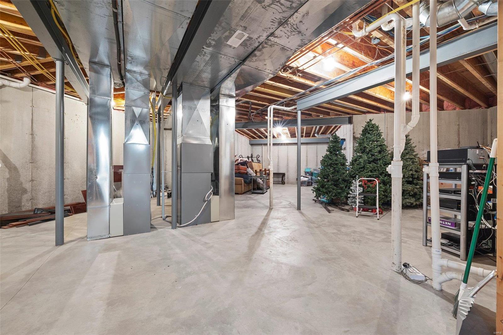 16424 Quiet Creek Court