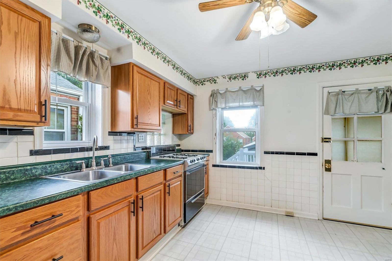 5720 Marquette Avenue