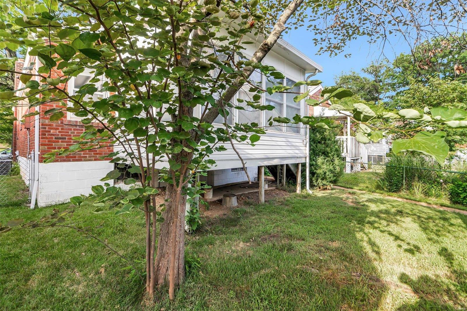 5720 Marquette Avenue