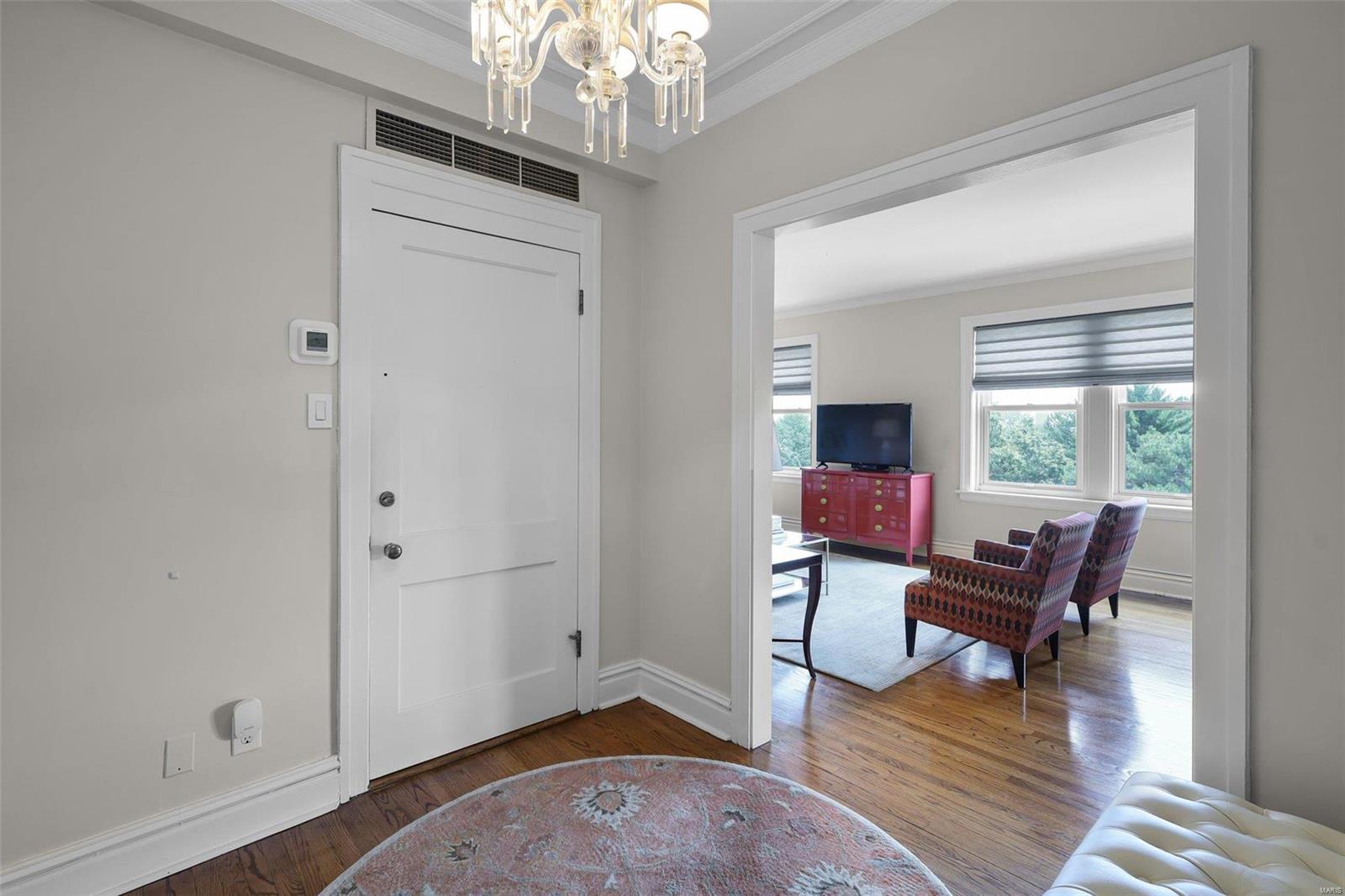 709 S Skinker Boulevard Unit: 801