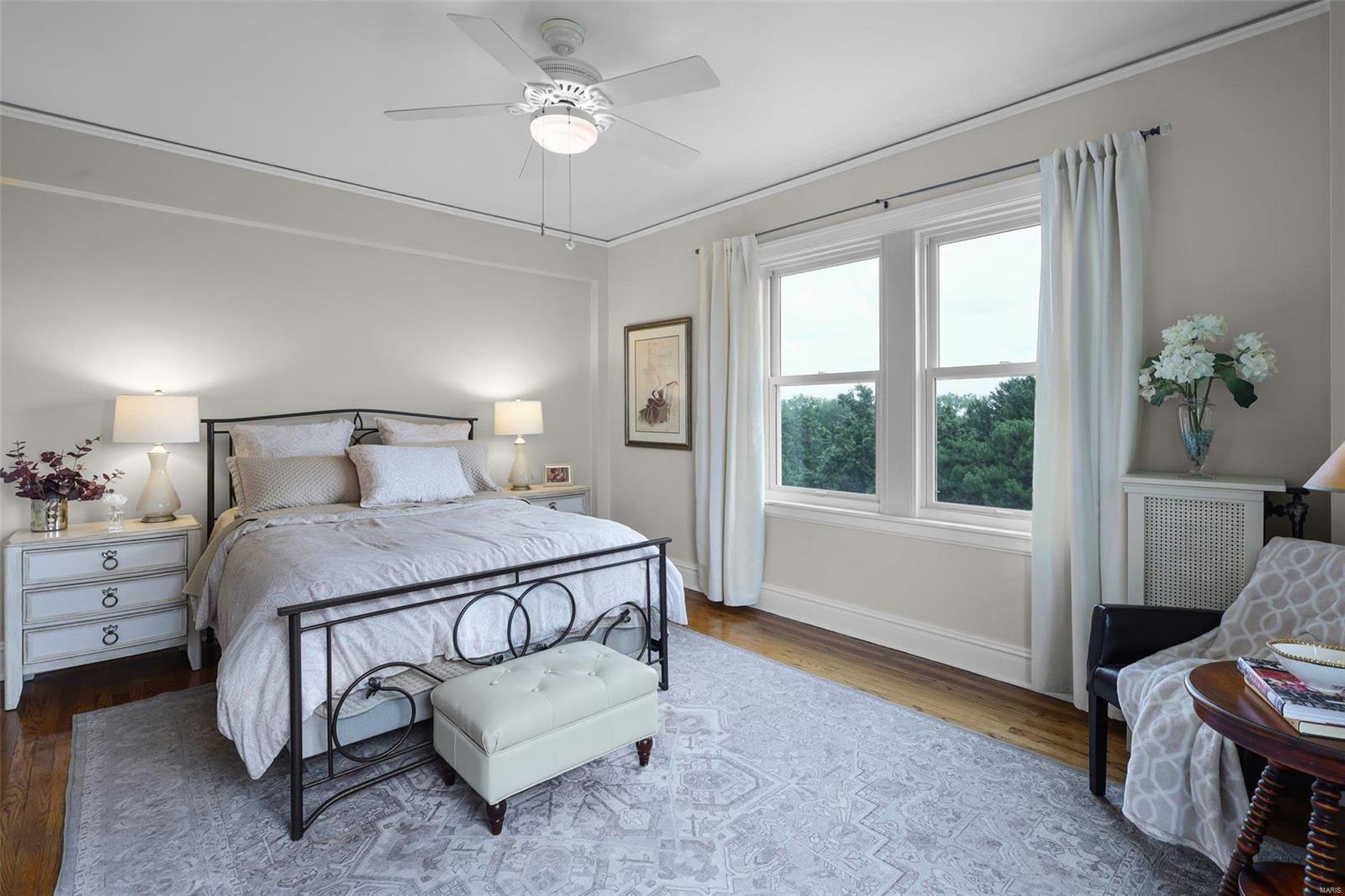 709 S Skinker Boulevard Unit: 801