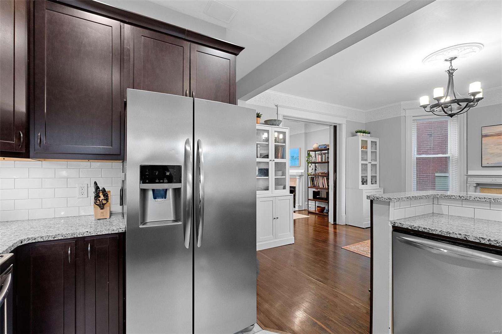 4254 Hartford Street