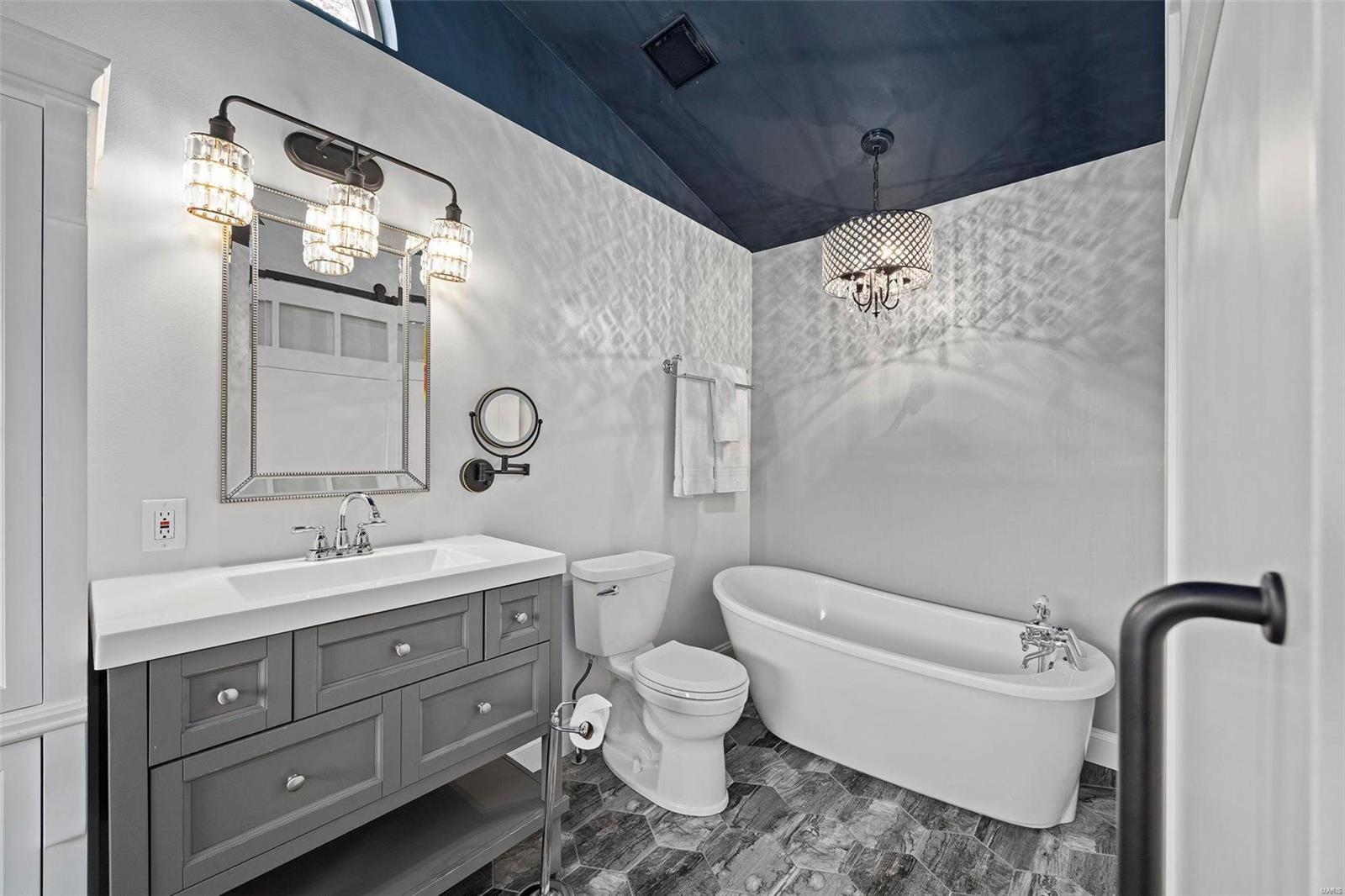 302 Country Meadows Drive