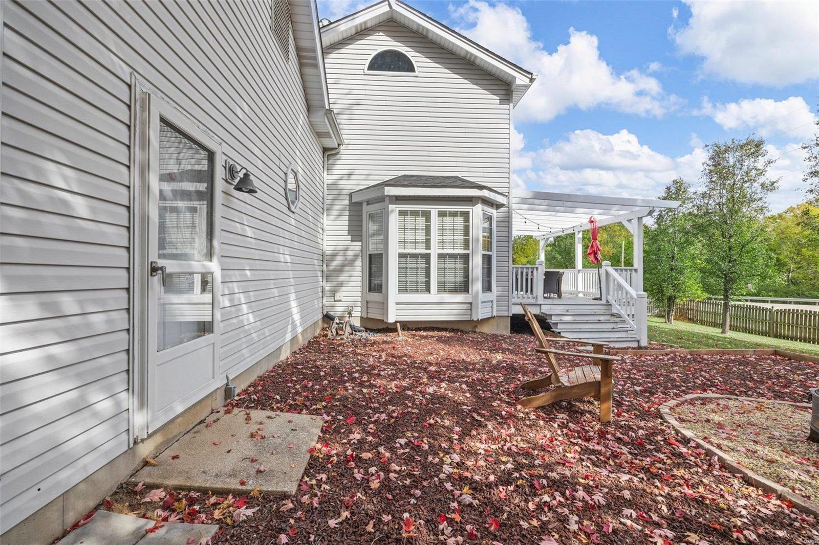 302 Country Meadows Drive