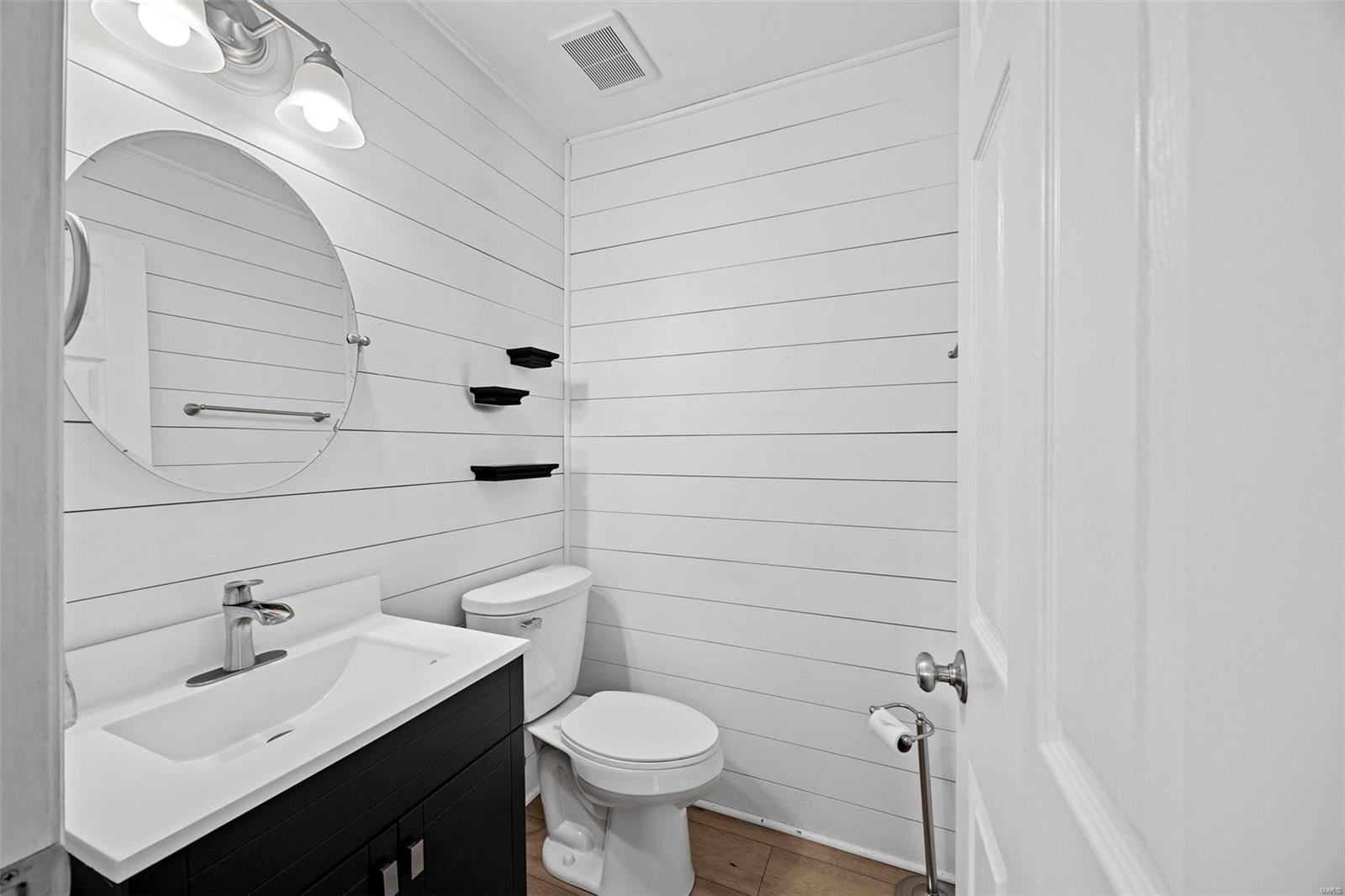 302 Country Meadows Drive