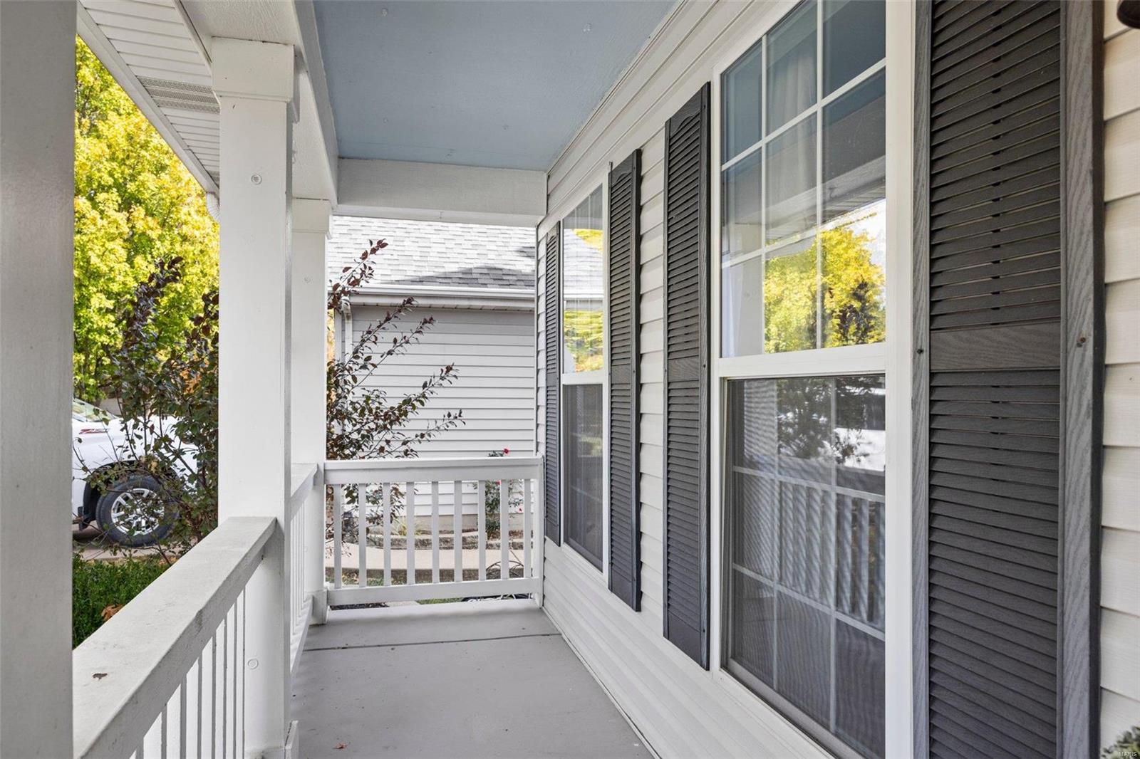 302 Country Meadows Drive