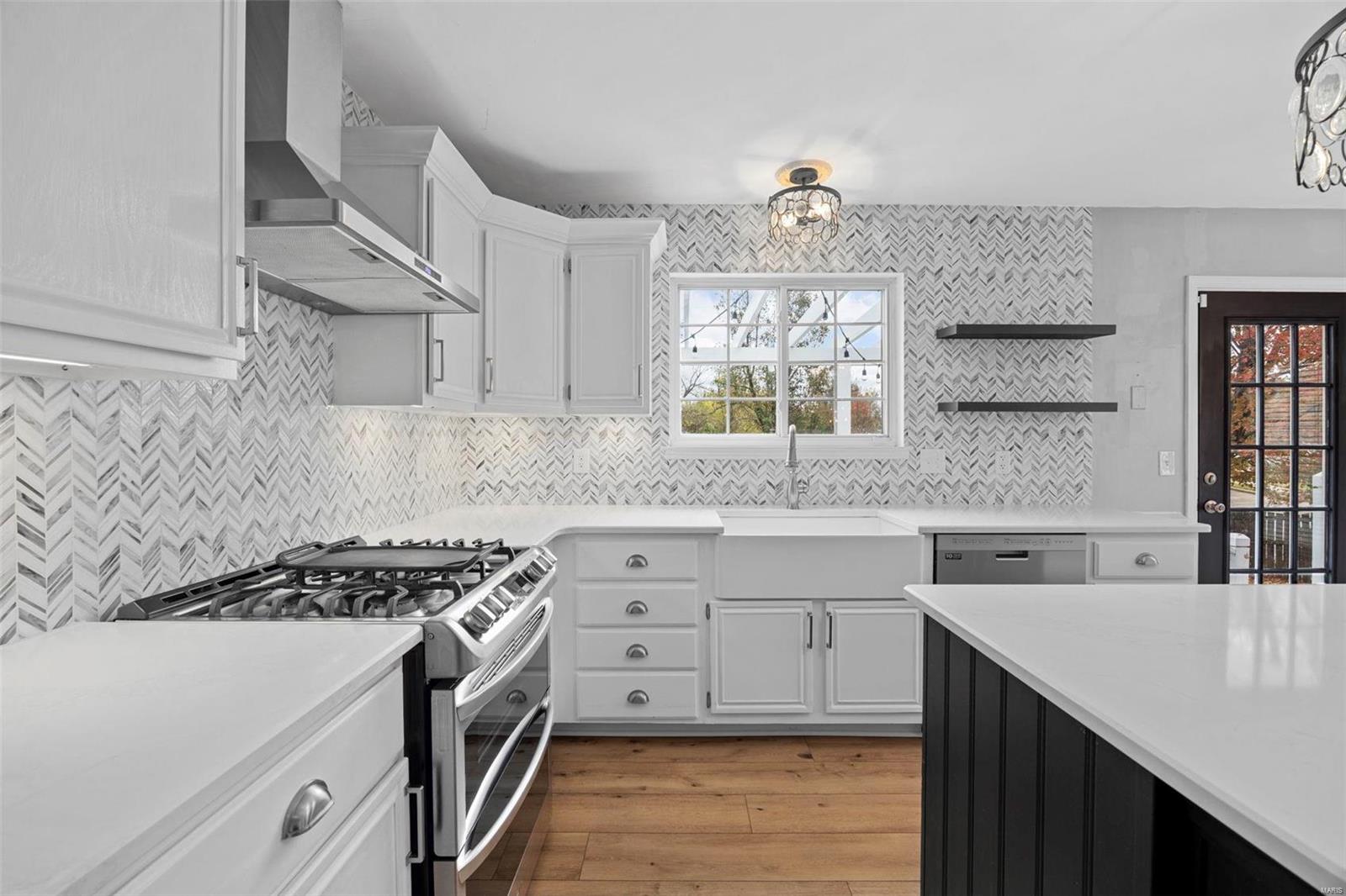 302 Country Meadows Drive