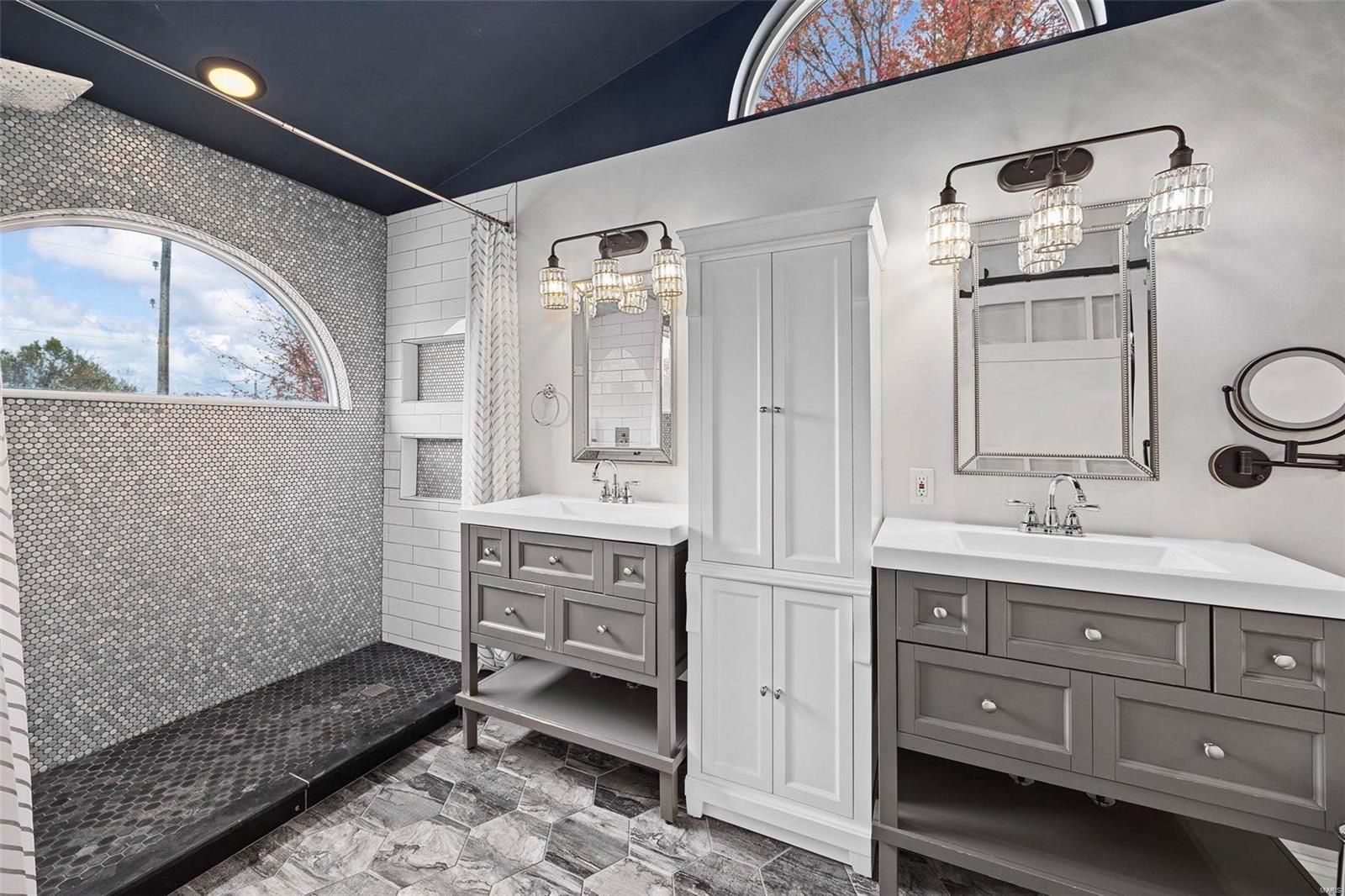 302 Country Meadows Drive