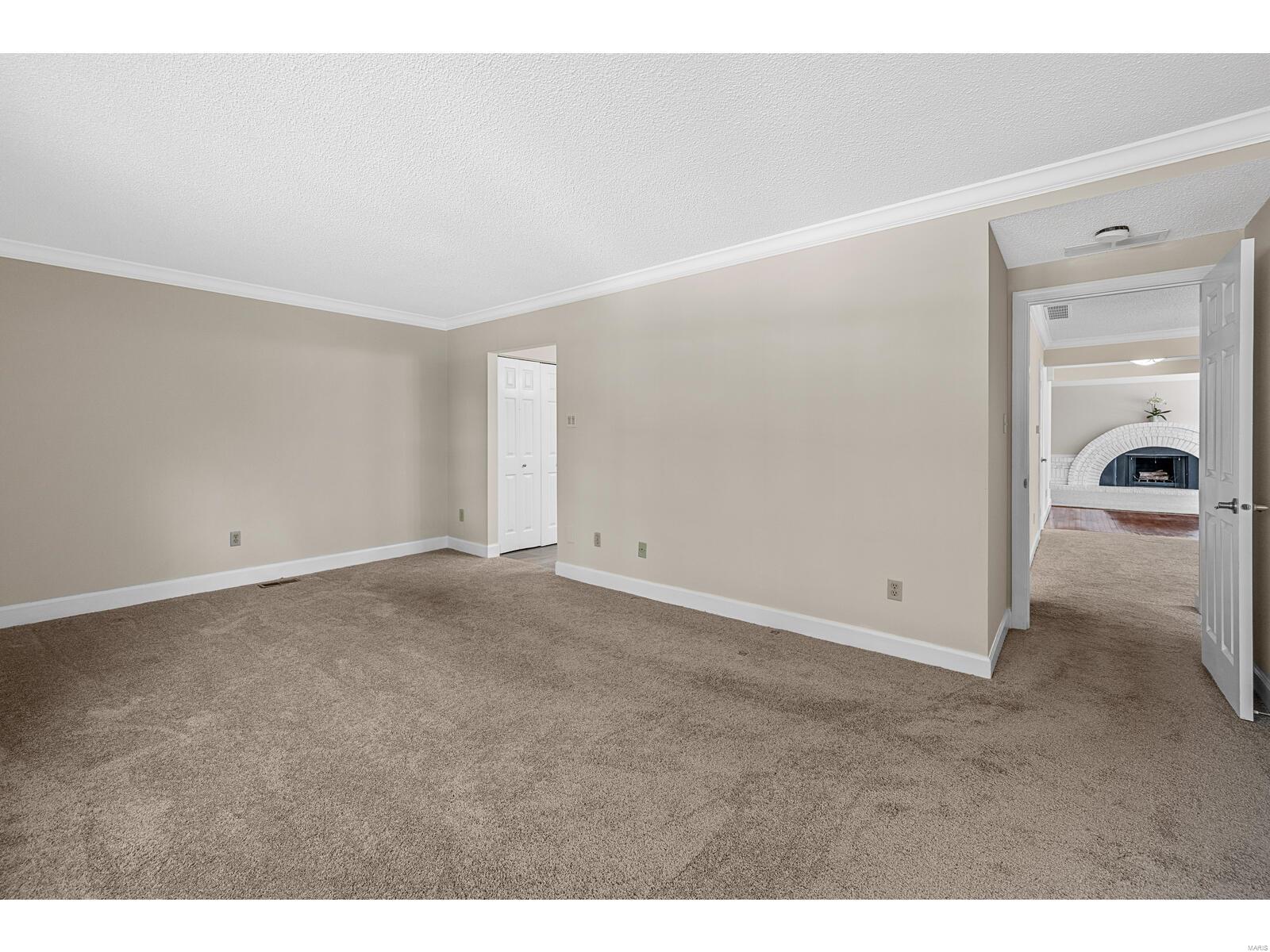 981 Claytonbrook Drive