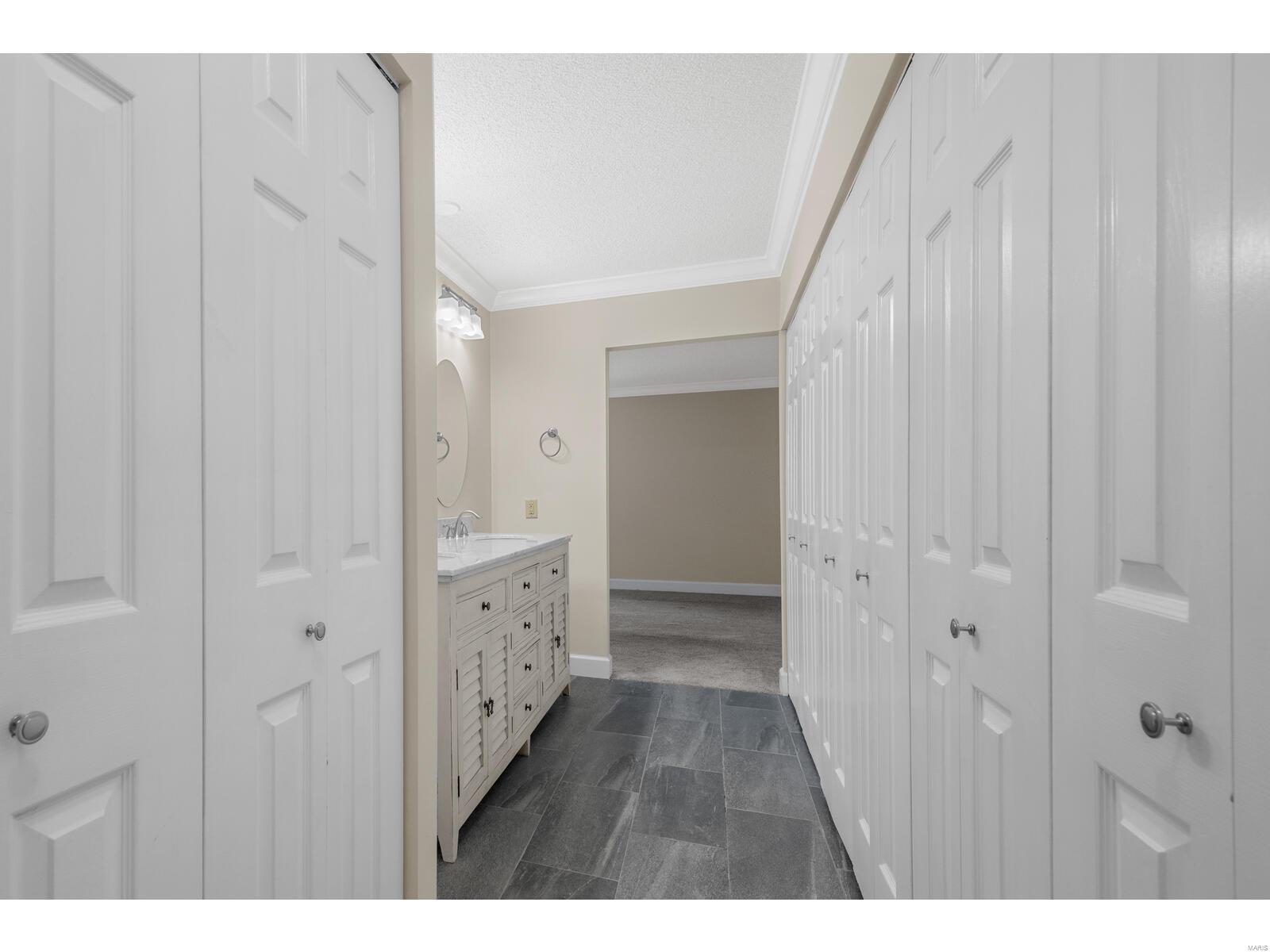 981 Claytonbrook Drive