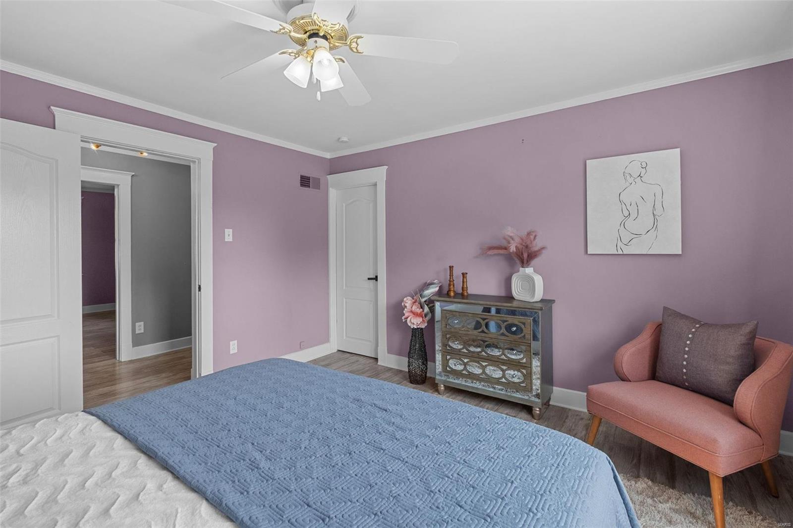 3555 Manhattan Avenue