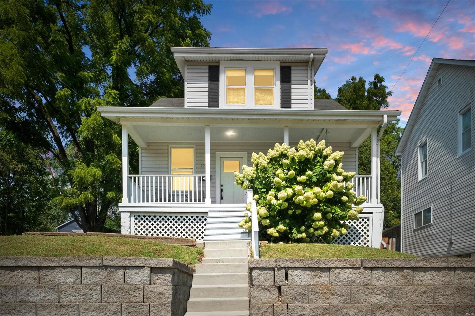 3555 Manhattan Avenue