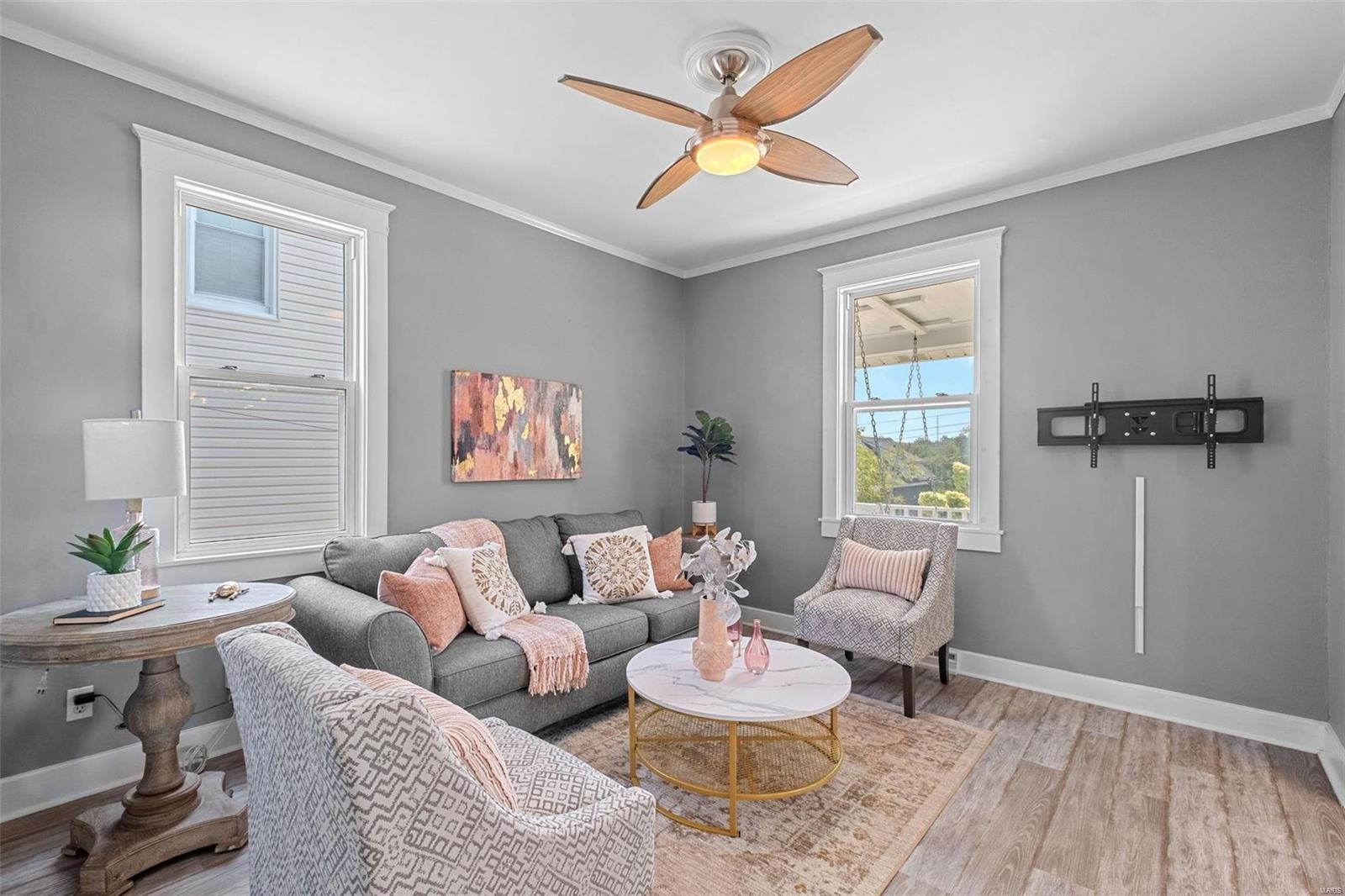 3555 Manhattan Avenue