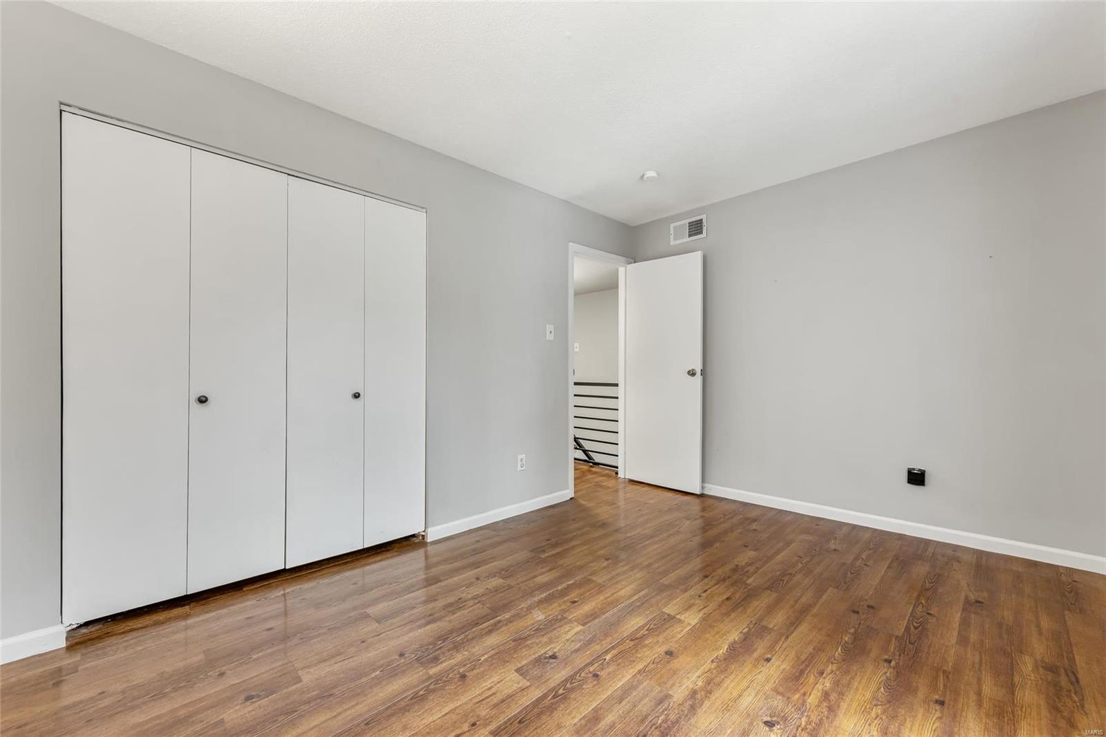 4350 Chateau De Ville Drive