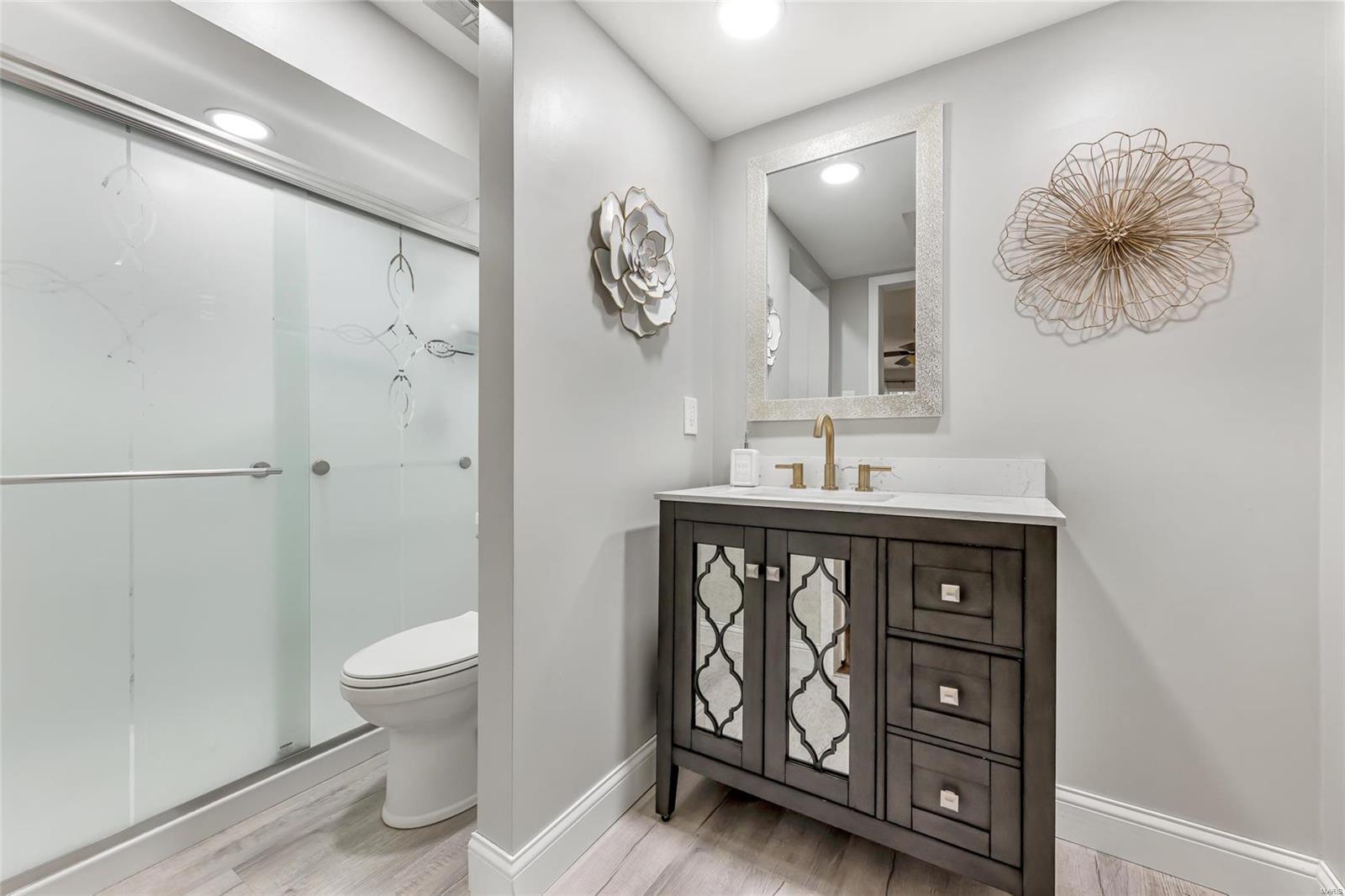 4350 Chateau De Ville Drive