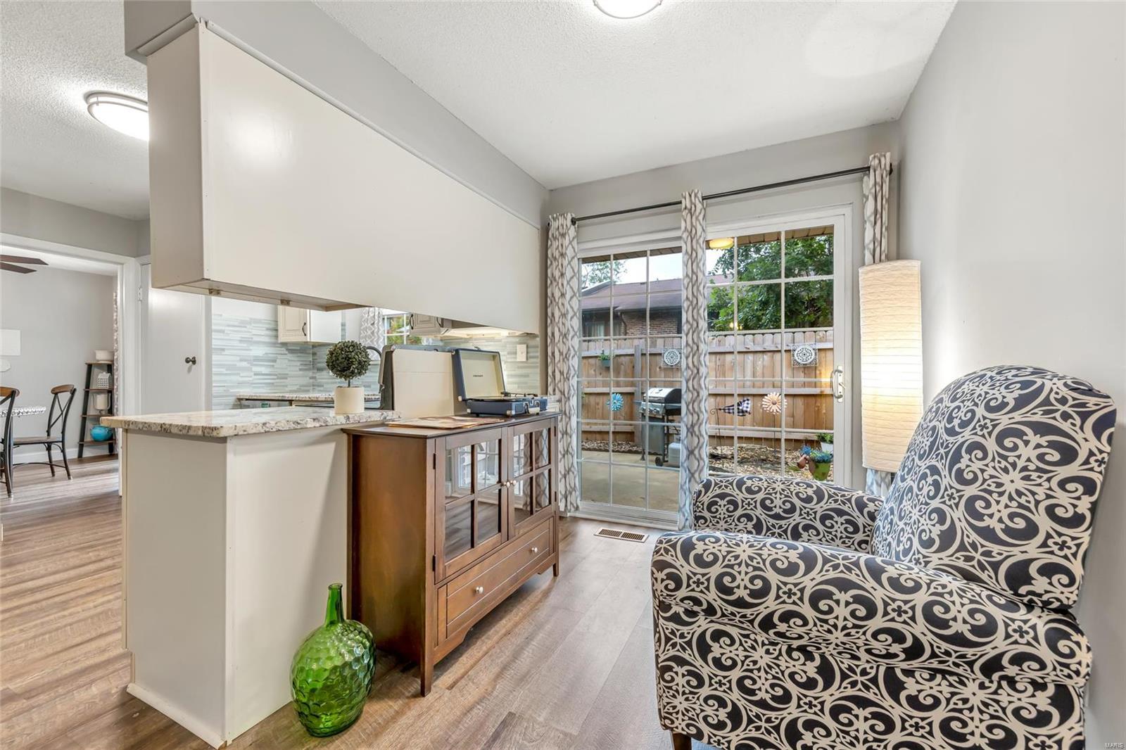 4350 Chateau De Ville Drive