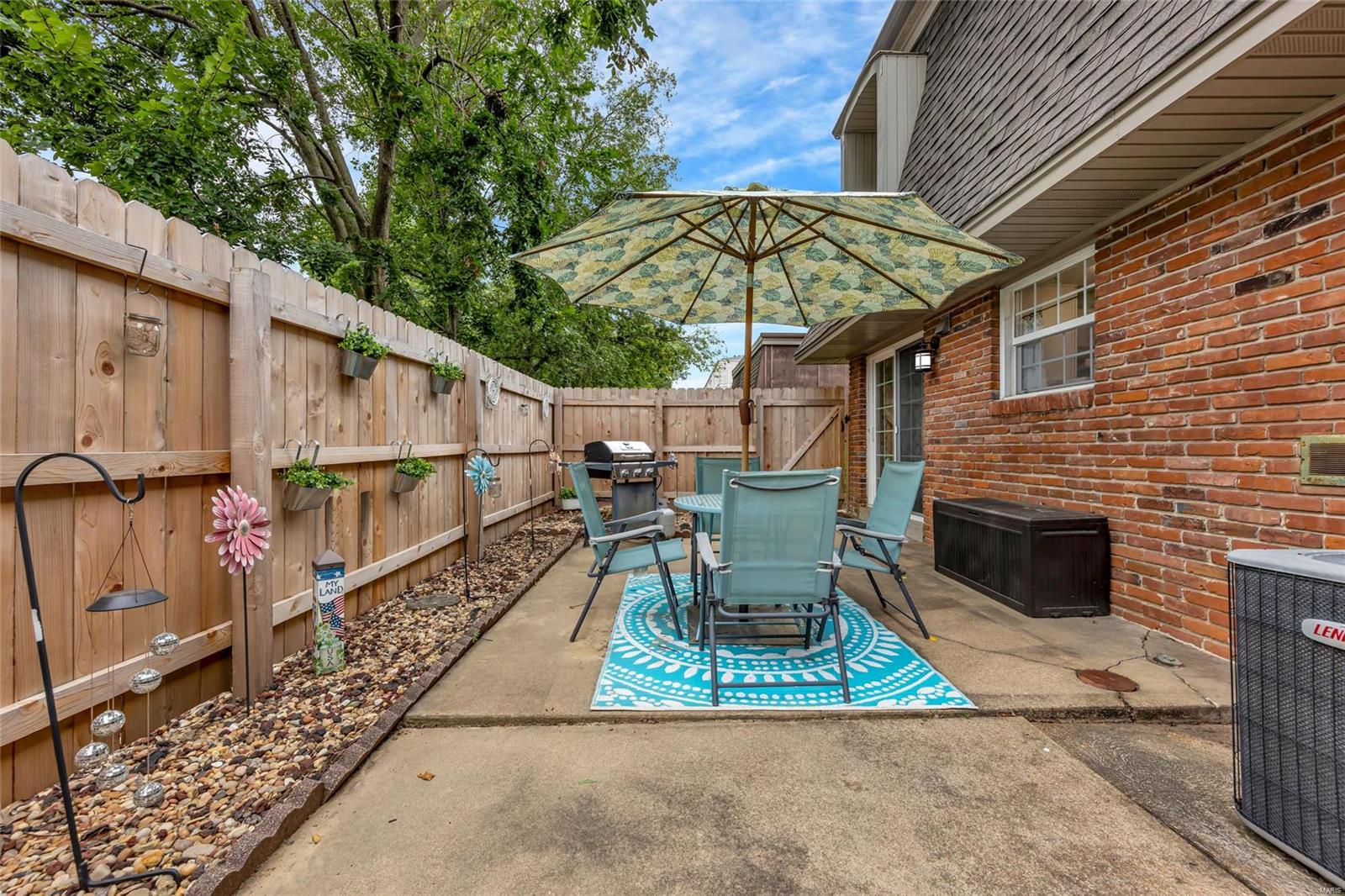 4350 Chateau De Ville Drive