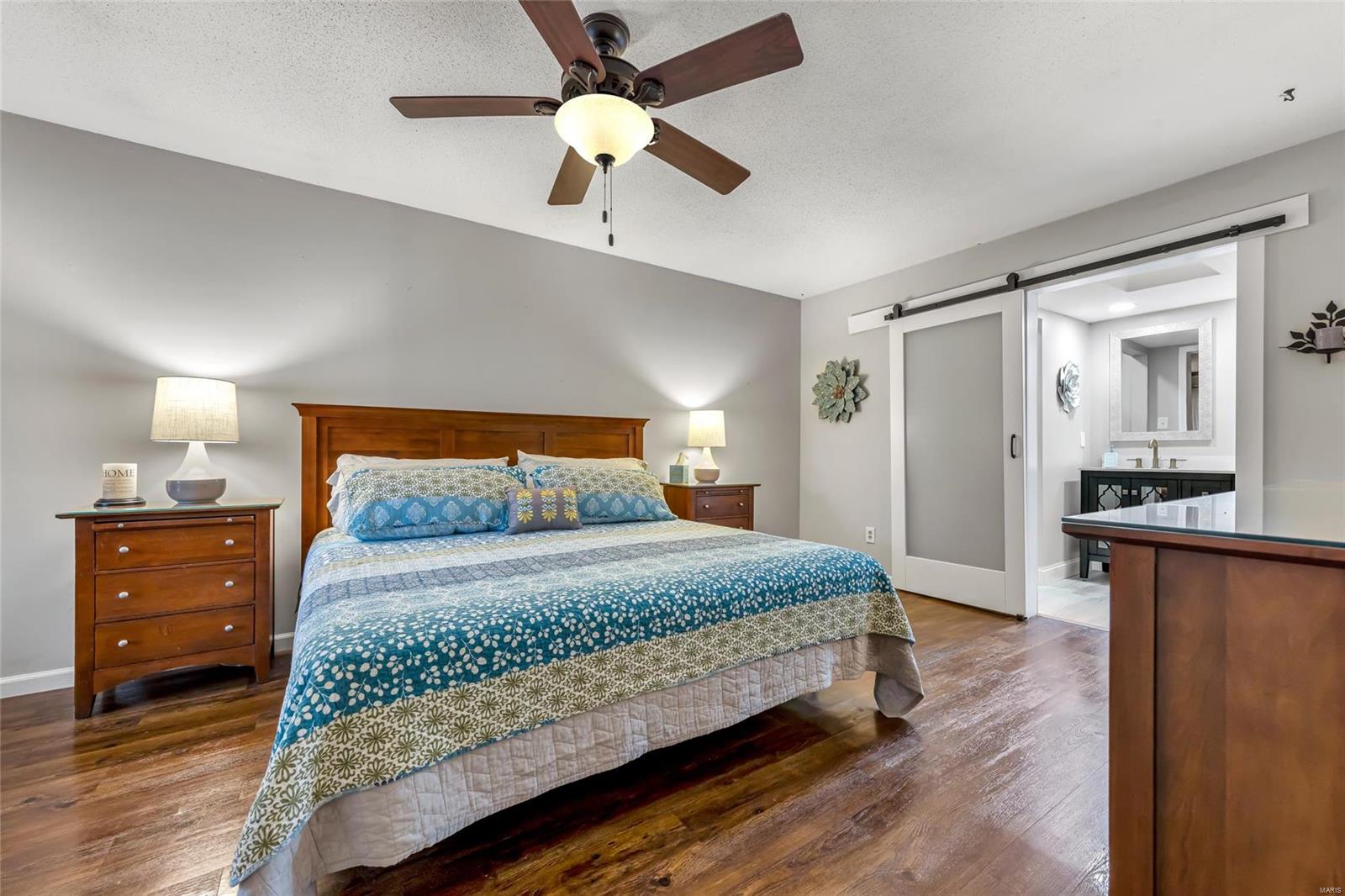 4350 Chateau De Ville Drive