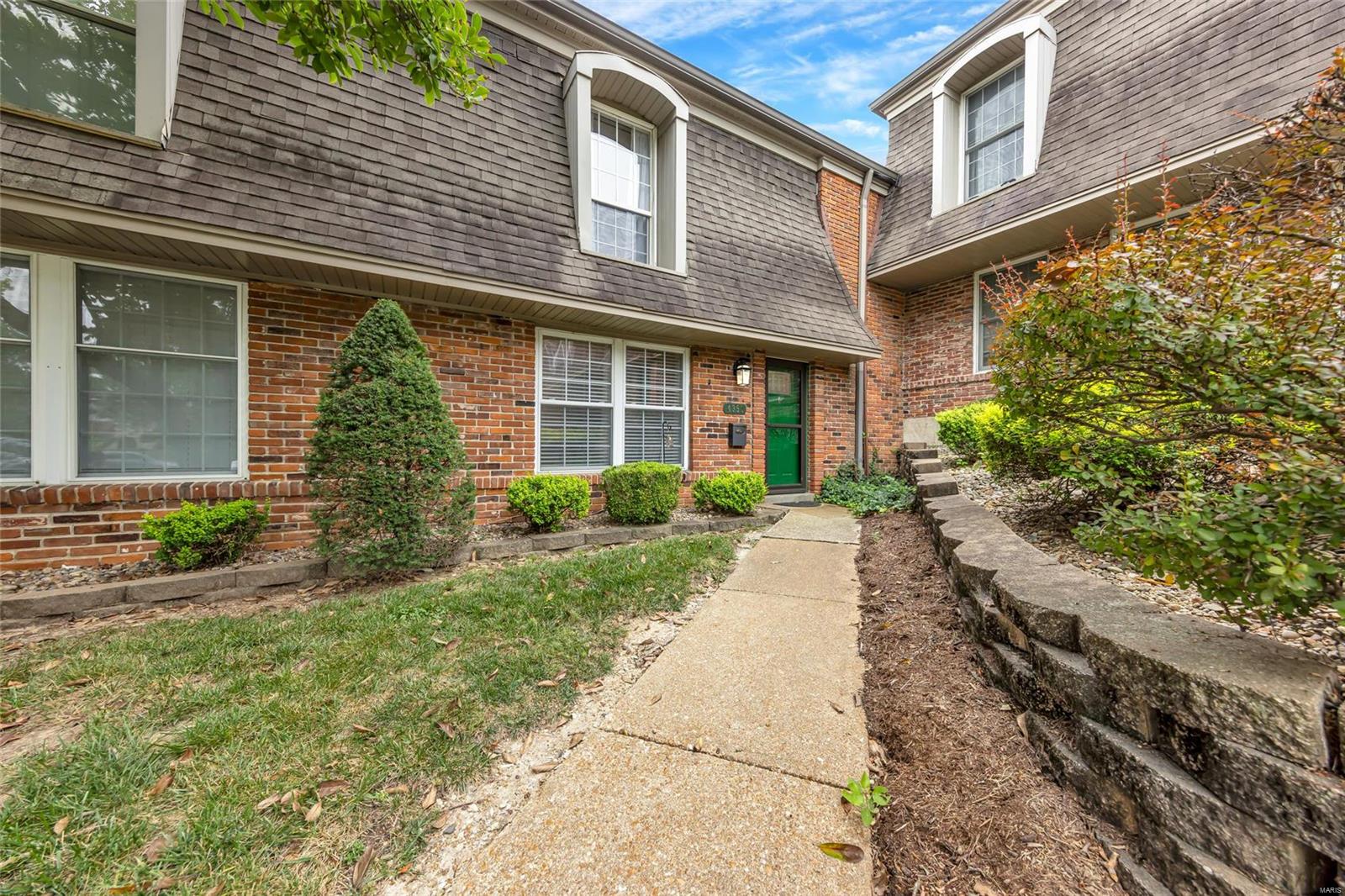 4350 Chateau De Ville Drive