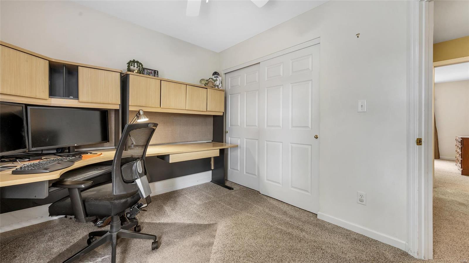 145 Brookfield Boulevard