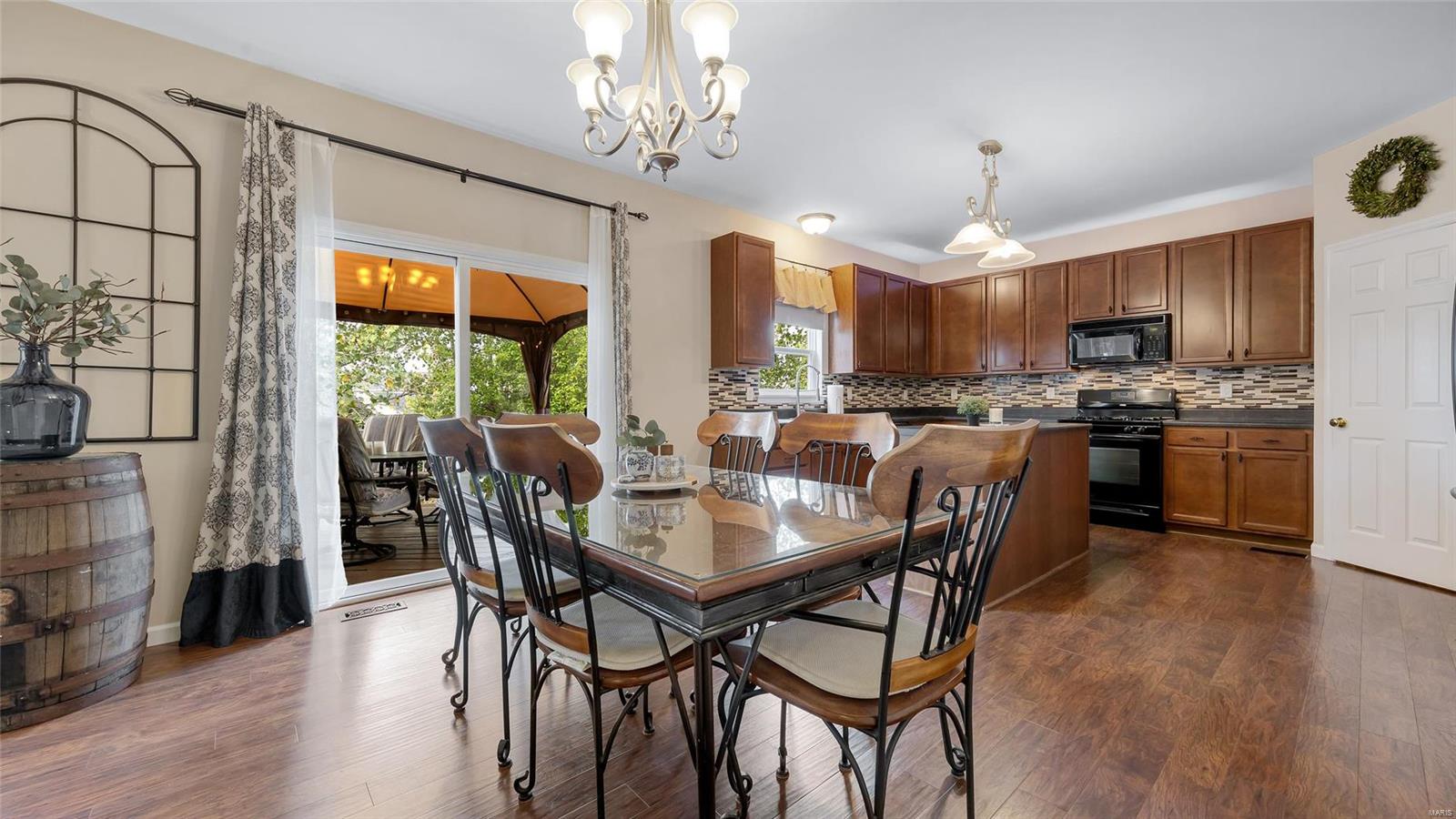 145 Brookfield Boulevard