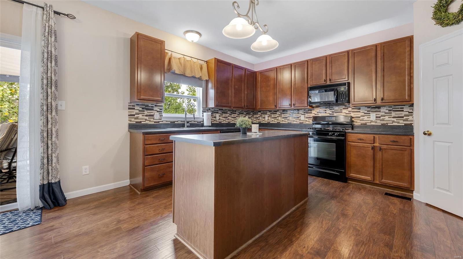 145 Brookfield Boulevard