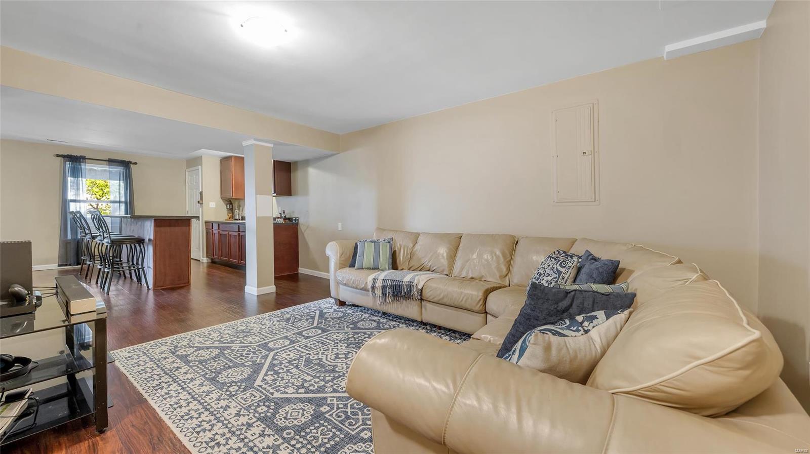 145 Brookfield Boulevard