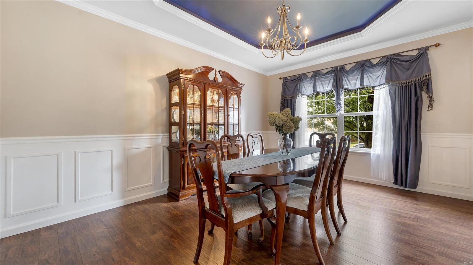 145 Brookfield Boulevard