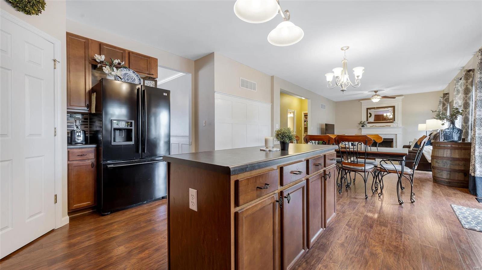 145 Brookfield Boulevard