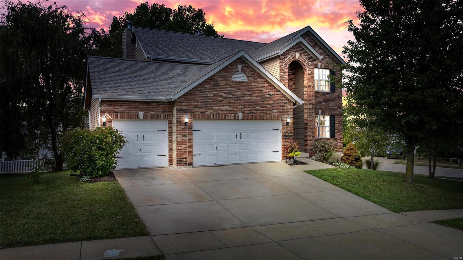 145 Brookfield Boulevard