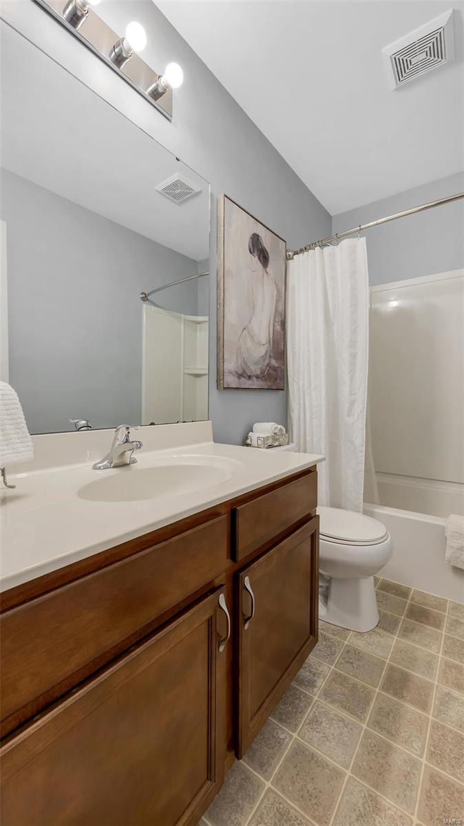 145 Brookfield Boulevard