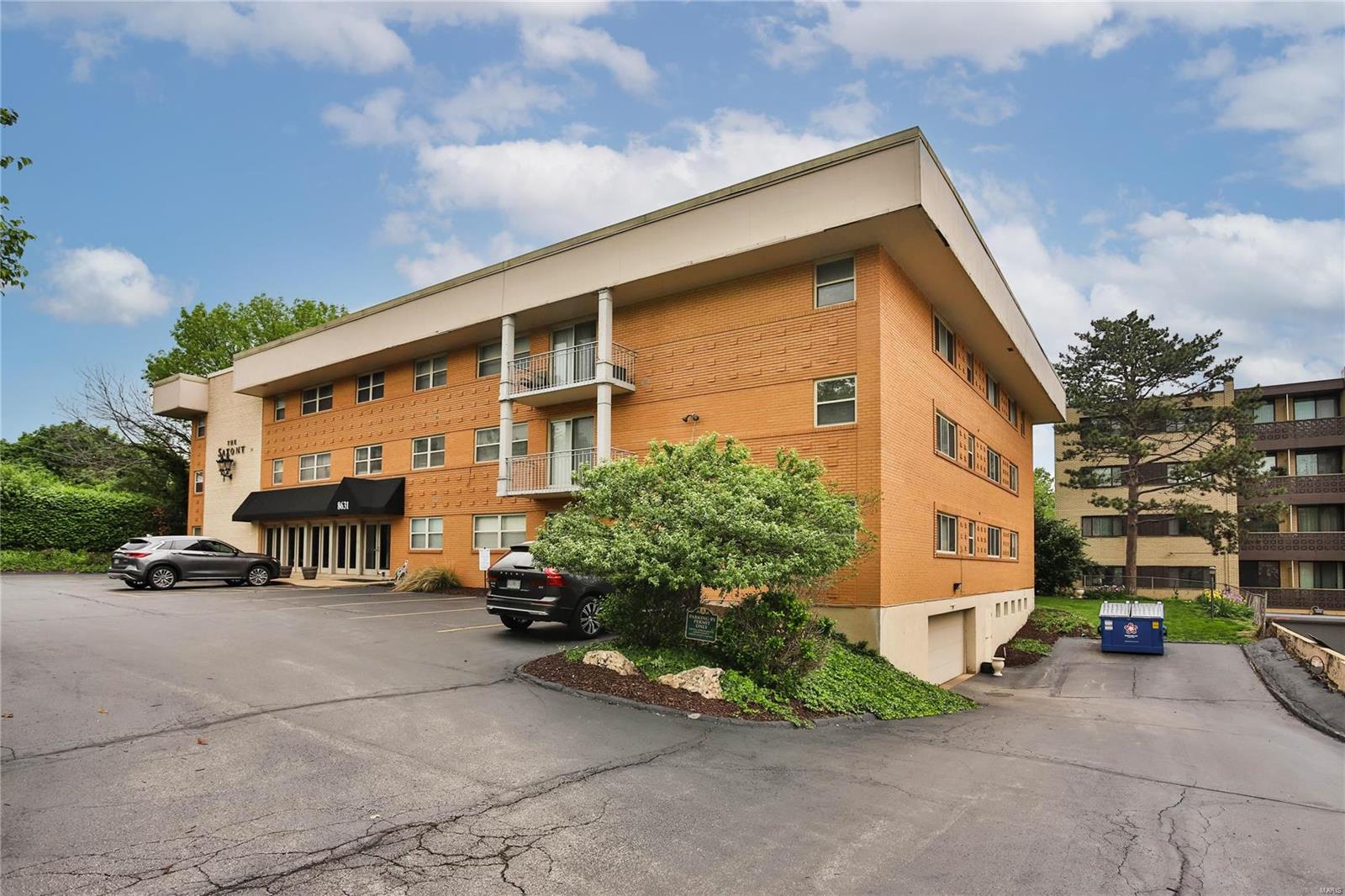 8631 Old Bonhomme Road Unit: 2B