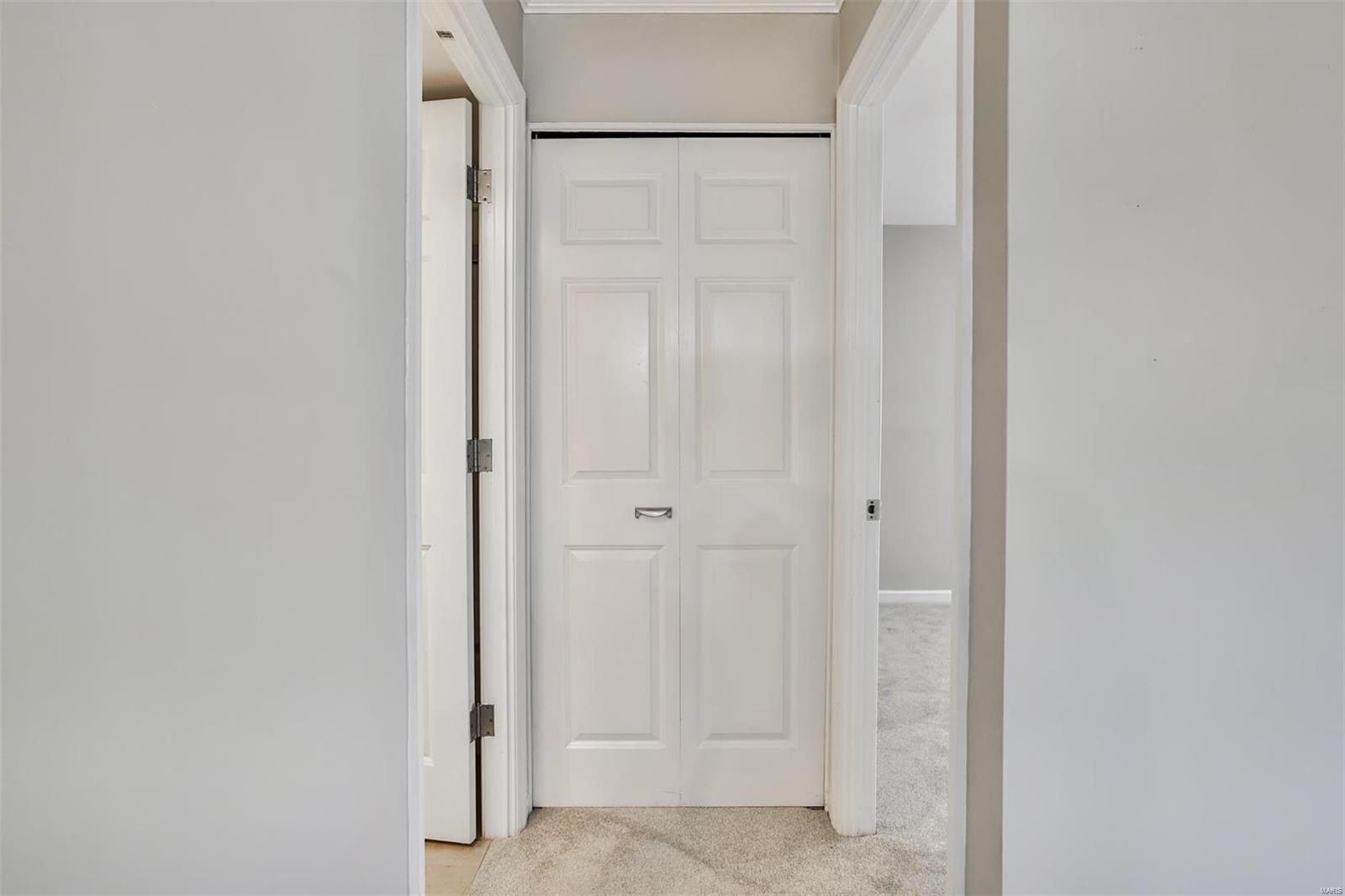 8631 Old Bonhomme Road Unit: 2B