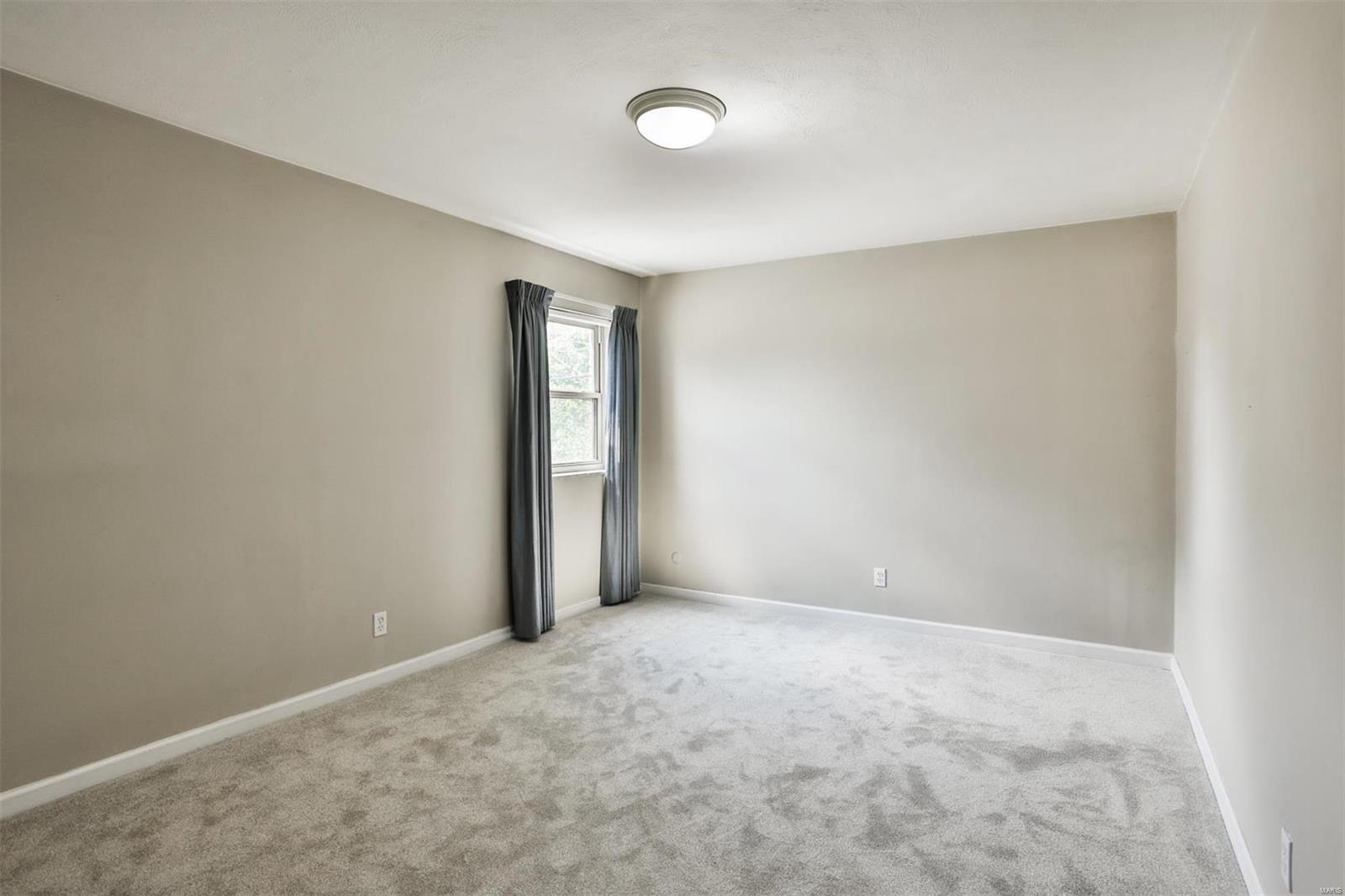 8631 Old Bonhomme Road Unit: 2B