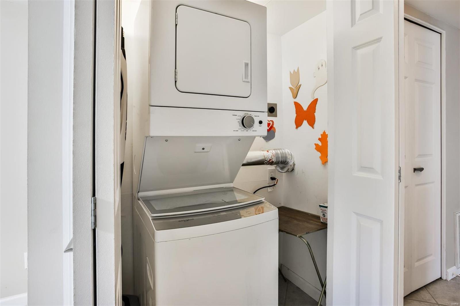 8631 Old Bonhomme Road Unit: 2B