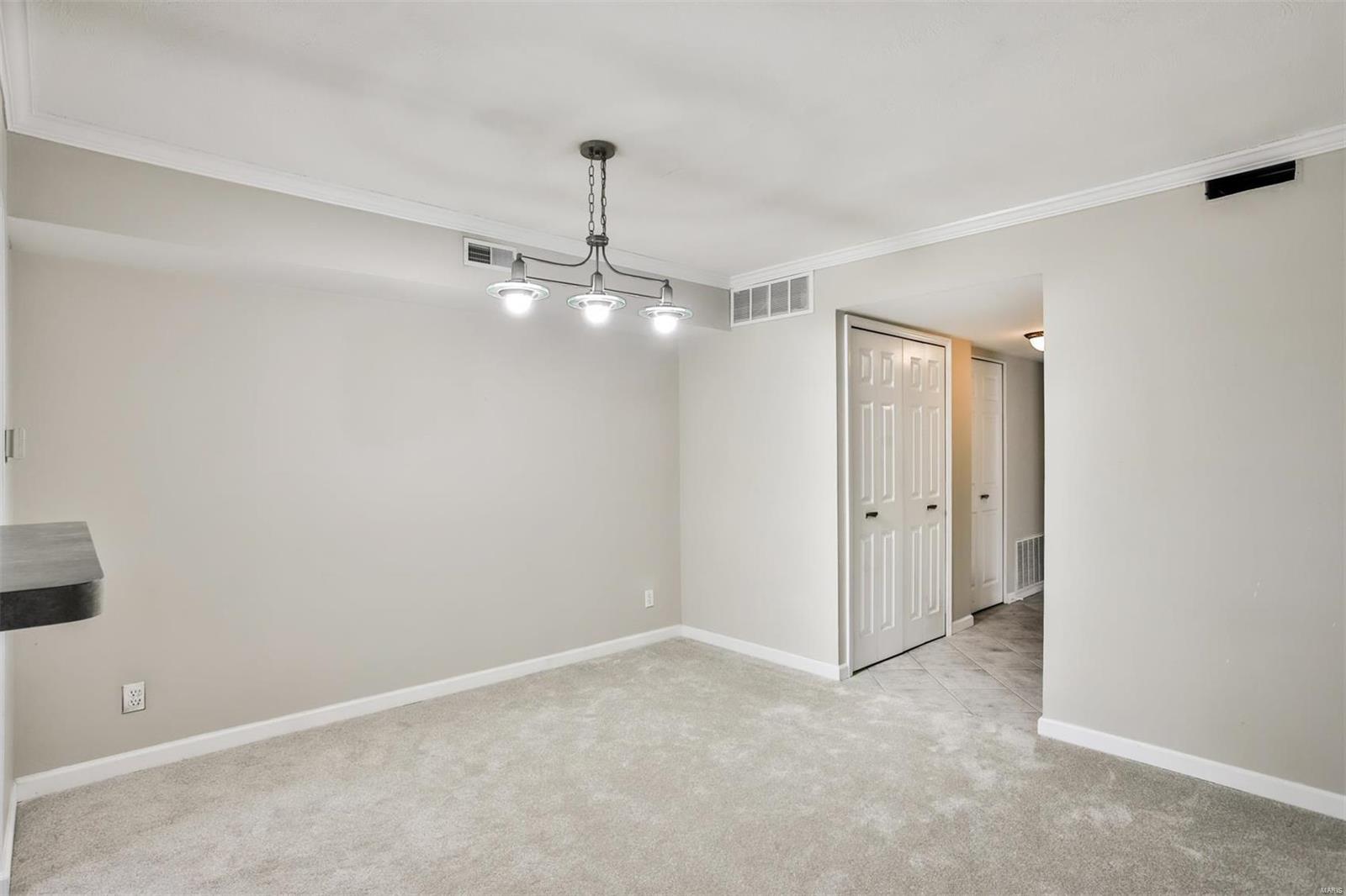 8631 Old Bonhomme Road Unit: 2B