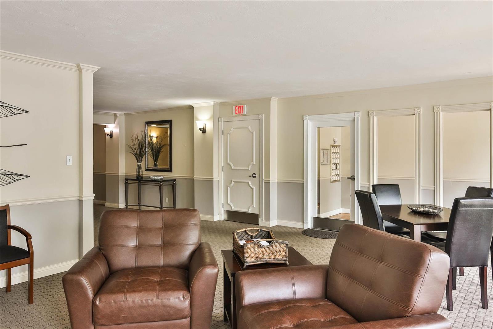 8631 Old Bonhomme Road Unit: 2B