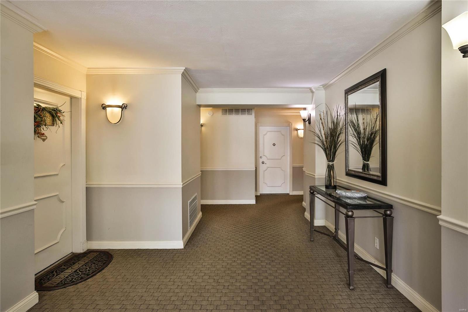 8631 Old Bonhomme Road Unit: 2B