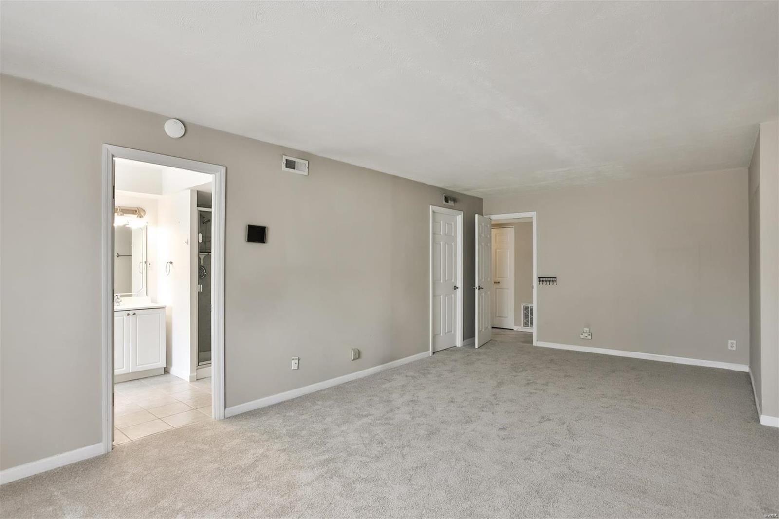 8631 Old Bonhomme Road Unit: 2B