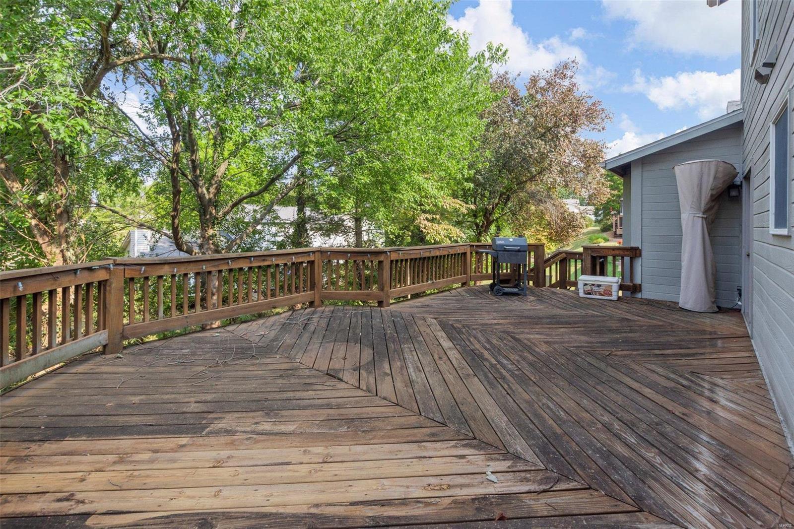 1115 Martin Manor Place