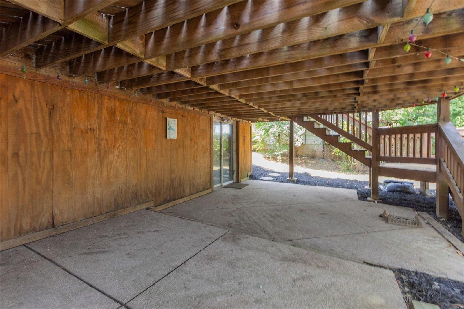 1115 Martin Manor Place