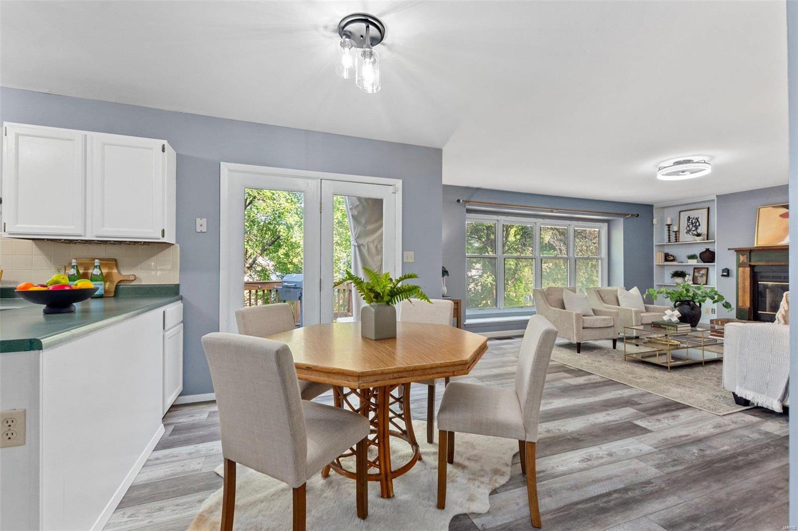 1115 Martin Manor Place