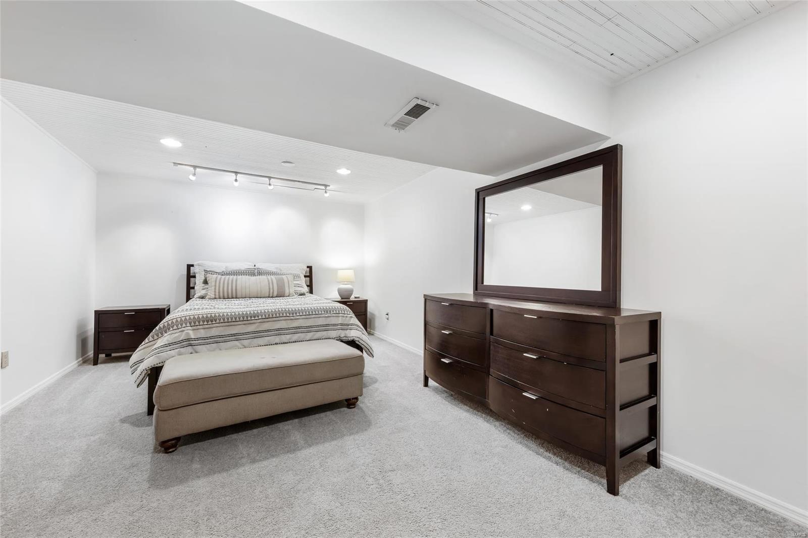 221 White Pine Court