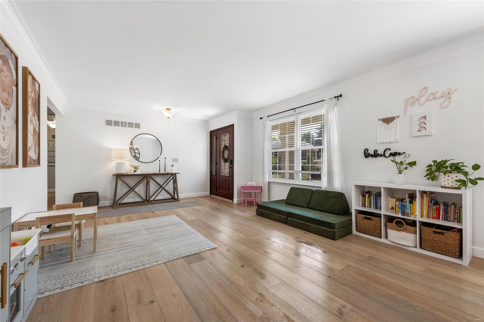 221 White Pine Court