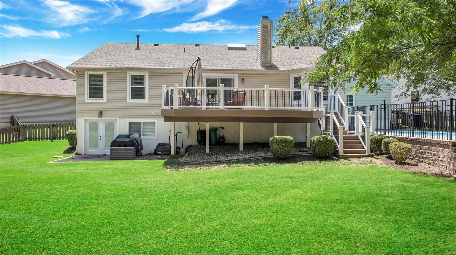 221 White Pine Court