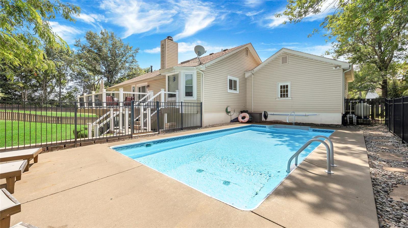 221 White Pine Court